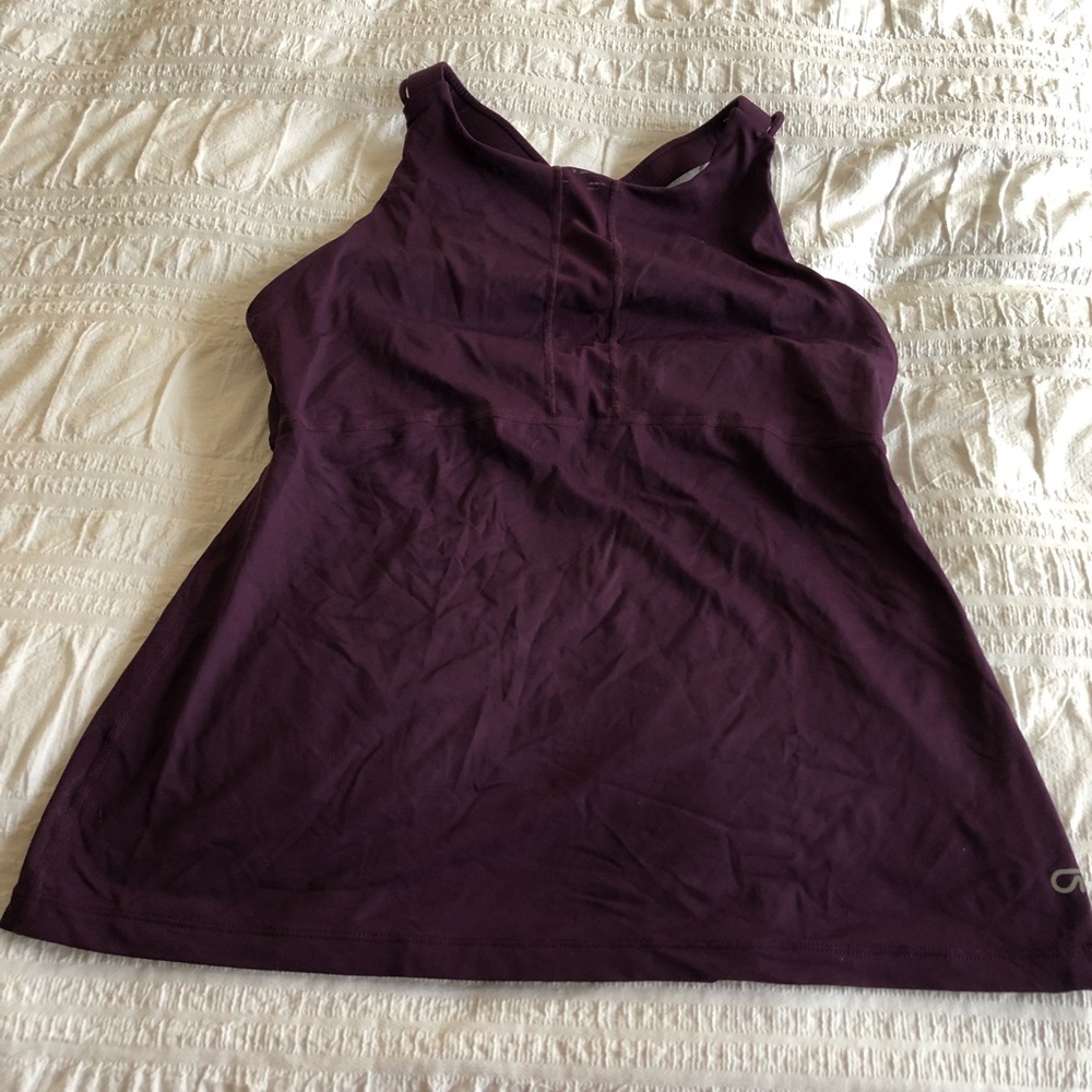 GapFit purple strappy tank with shelf bra.
